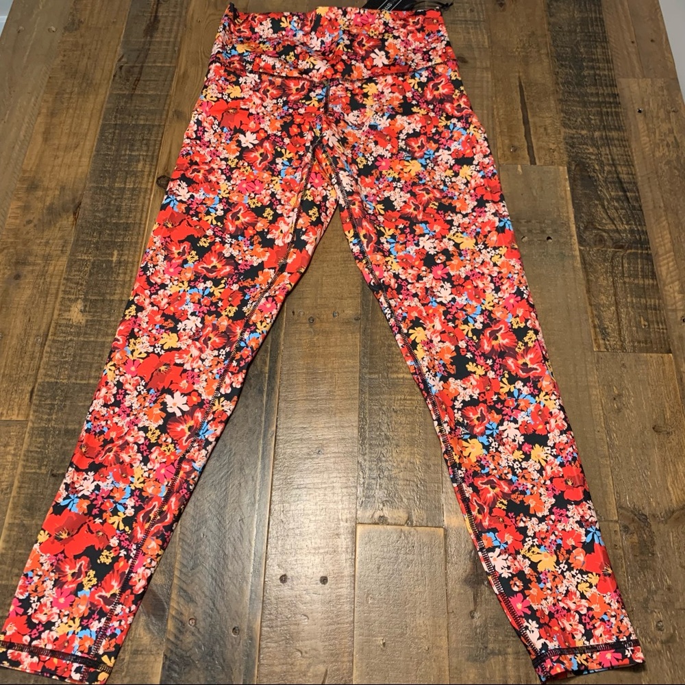 DYI size large floral Erin Oprea Signature high waisted leggings New